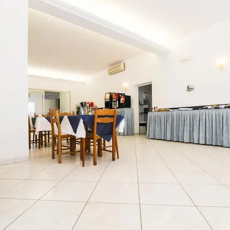 Szálloda Abbondanza