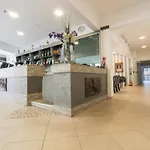 Hotel Abbondanza 3*