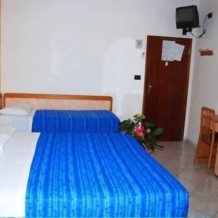 Abbondanza فندق